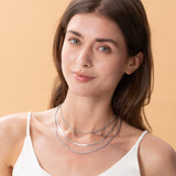 Triple chain NECKLACE